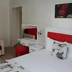 Galata Bridge Apartment