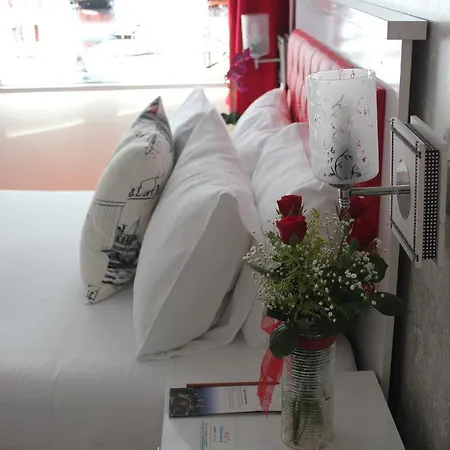 Galata Bridge Стамбул