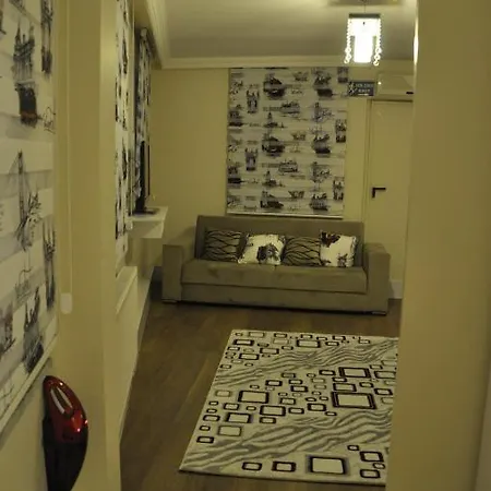 Galata Bridge Apartment Istanbul