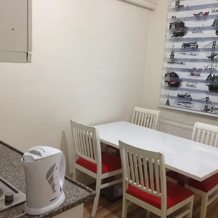 Galata Bridge Apartment Istanbul
