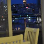 아파트 Galata Bridge